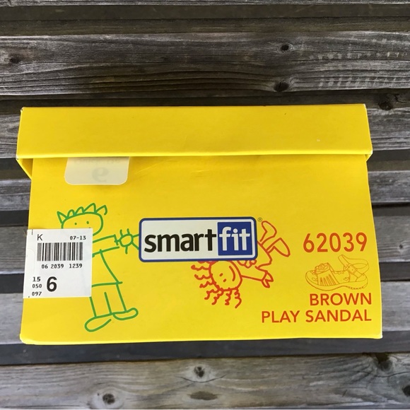 Smart Fit Girls sandals Sz. 6 NIB - Picture 4 of 8